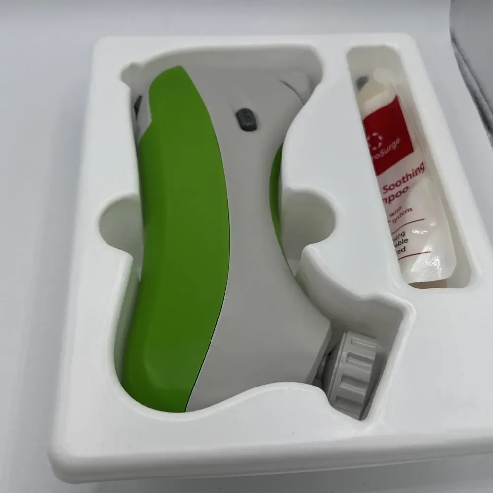 Oster RapidBath Advanced Bathing System Dog Wash Sprayer & Shampooing Tool